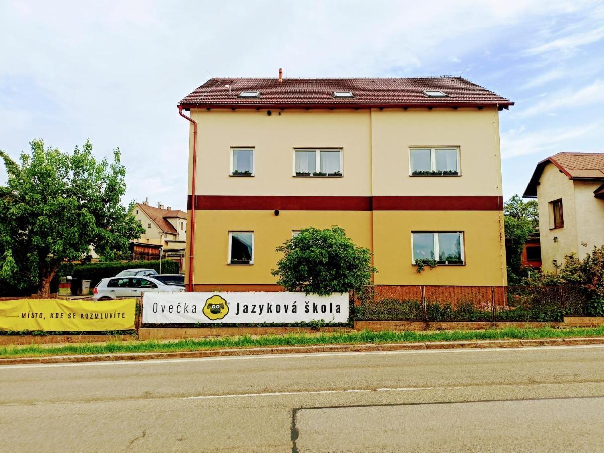 Apartman U Ovecku - Nová Paka Exterior foto